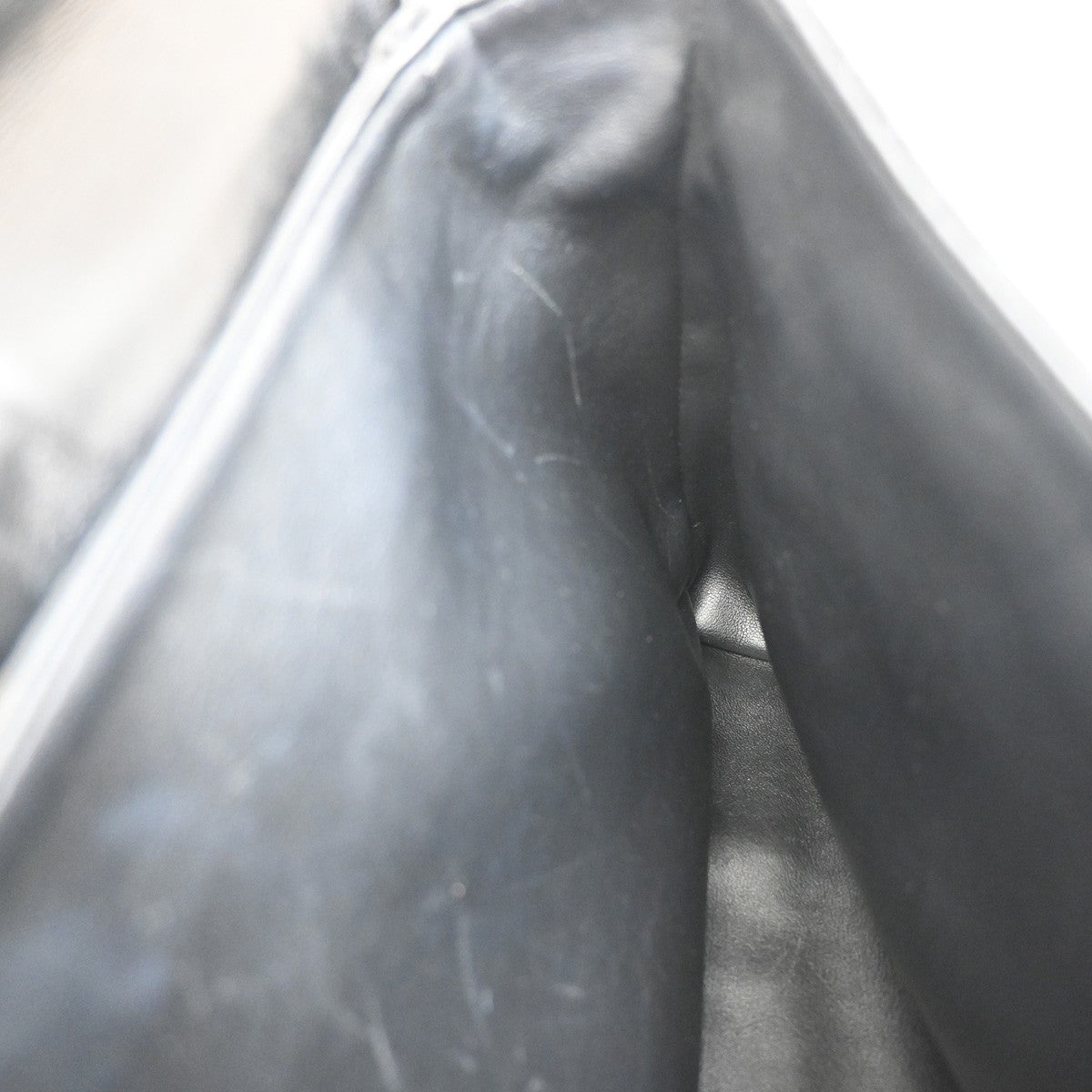 BALLY Logo Quilted Hand Bag Leather Black GHW Italy 02YH286