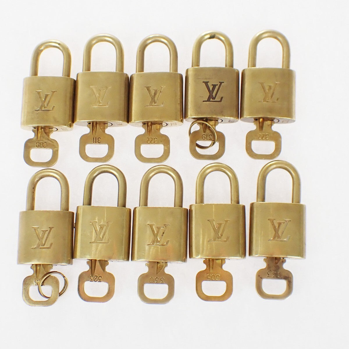LOUIS VUITTON LV 10 SET PADLOCK KEY BAG CHARM CADENA GOLD PLATED FRANCE 80YG107