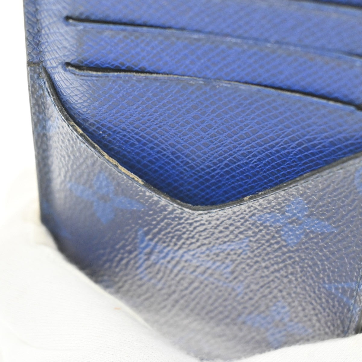 LOUIS VUITTON Logo Coin Card Case Taigarama Leather Cobalt Blue M30270 62KC703
