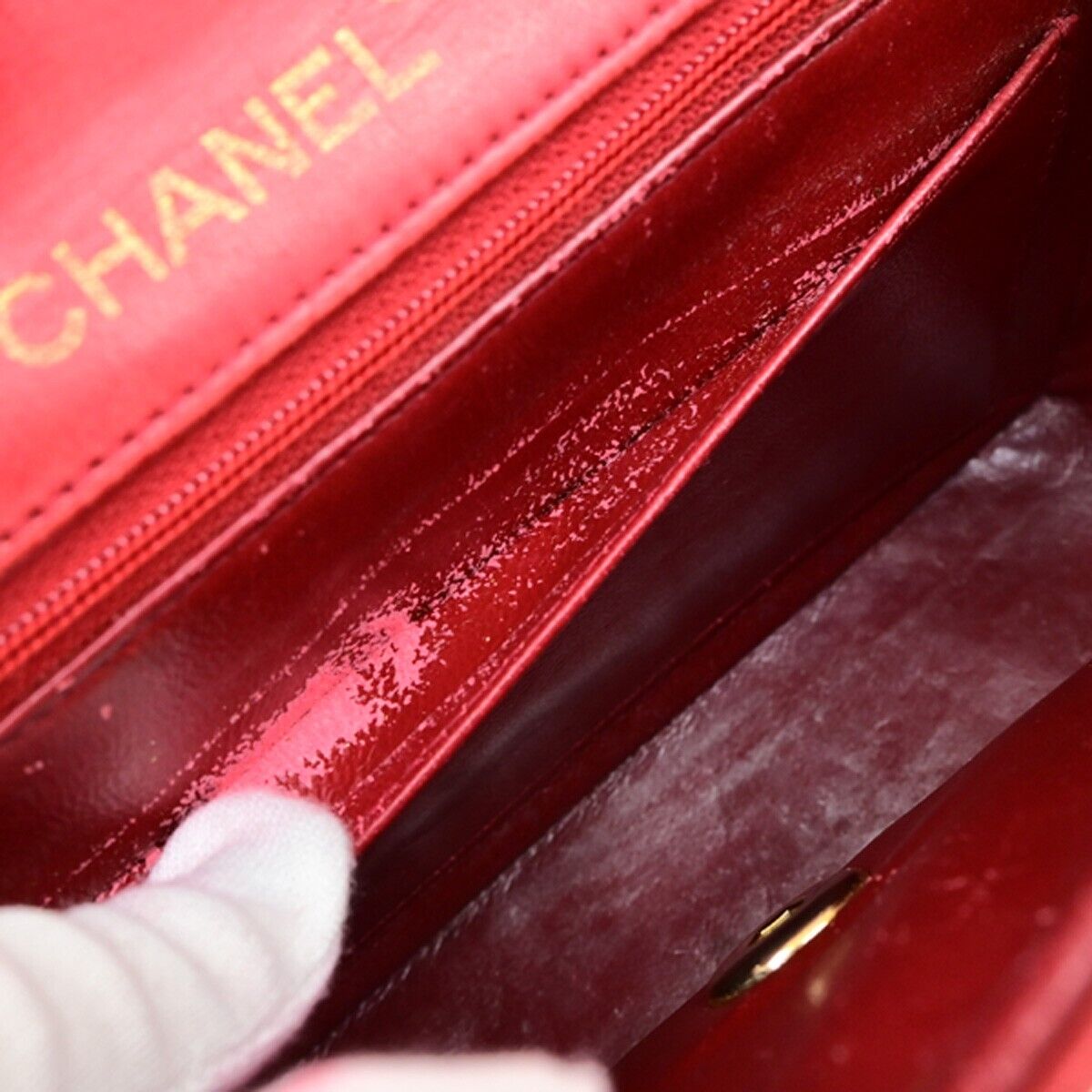 CHANEL CC Logo Mini Matelasse Chain Shoulder Bag Leather Red Vintage 673RF237