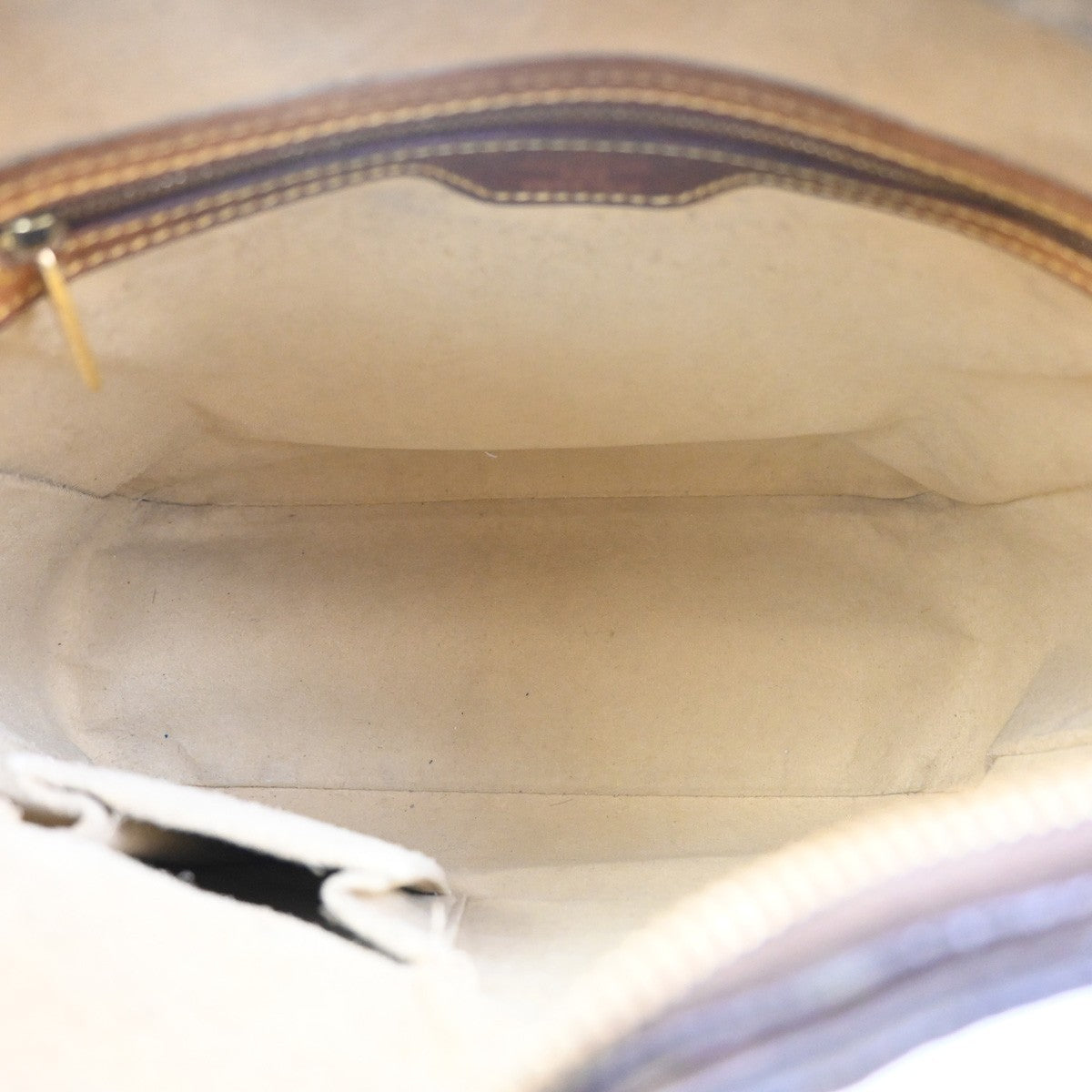 LOUIS VUITTON Logo Looping GM Shoulder Bag Monogram Leather Brown M51145 39KC481