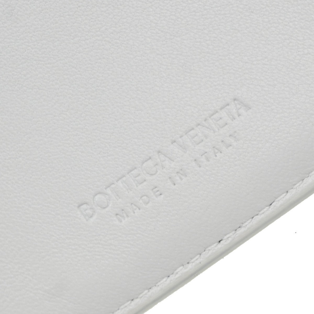 BOTTEGA VENETA Logo Cassette Intrecciato Compact Wallet Leather White 65EG128