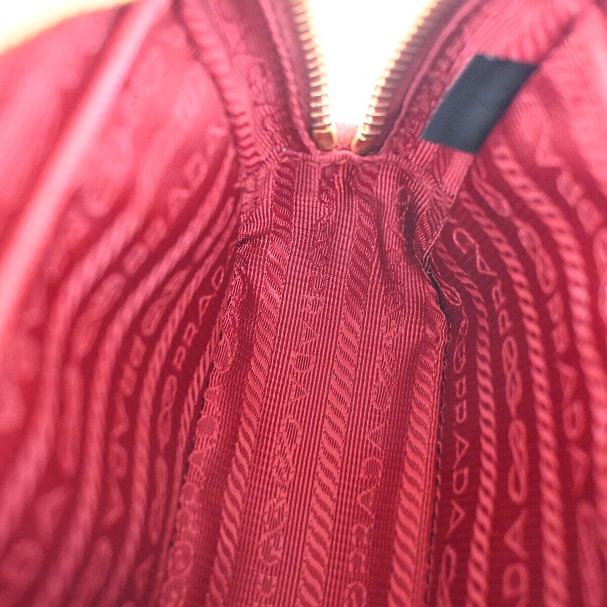 PRADA Saffiano Mini Crossbody Shoulder Bag Leather Red Fuoco Gold Italy 42RJ471