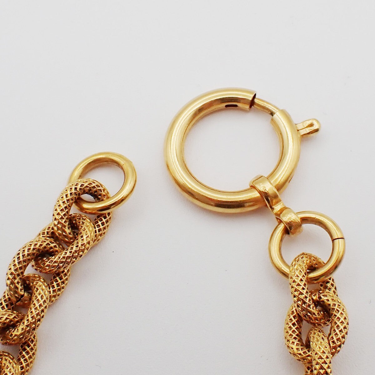 CHANEL CC Logo Chain Charm Pendant Necklace 93 A Gold Accessory Vinatge 631RF325