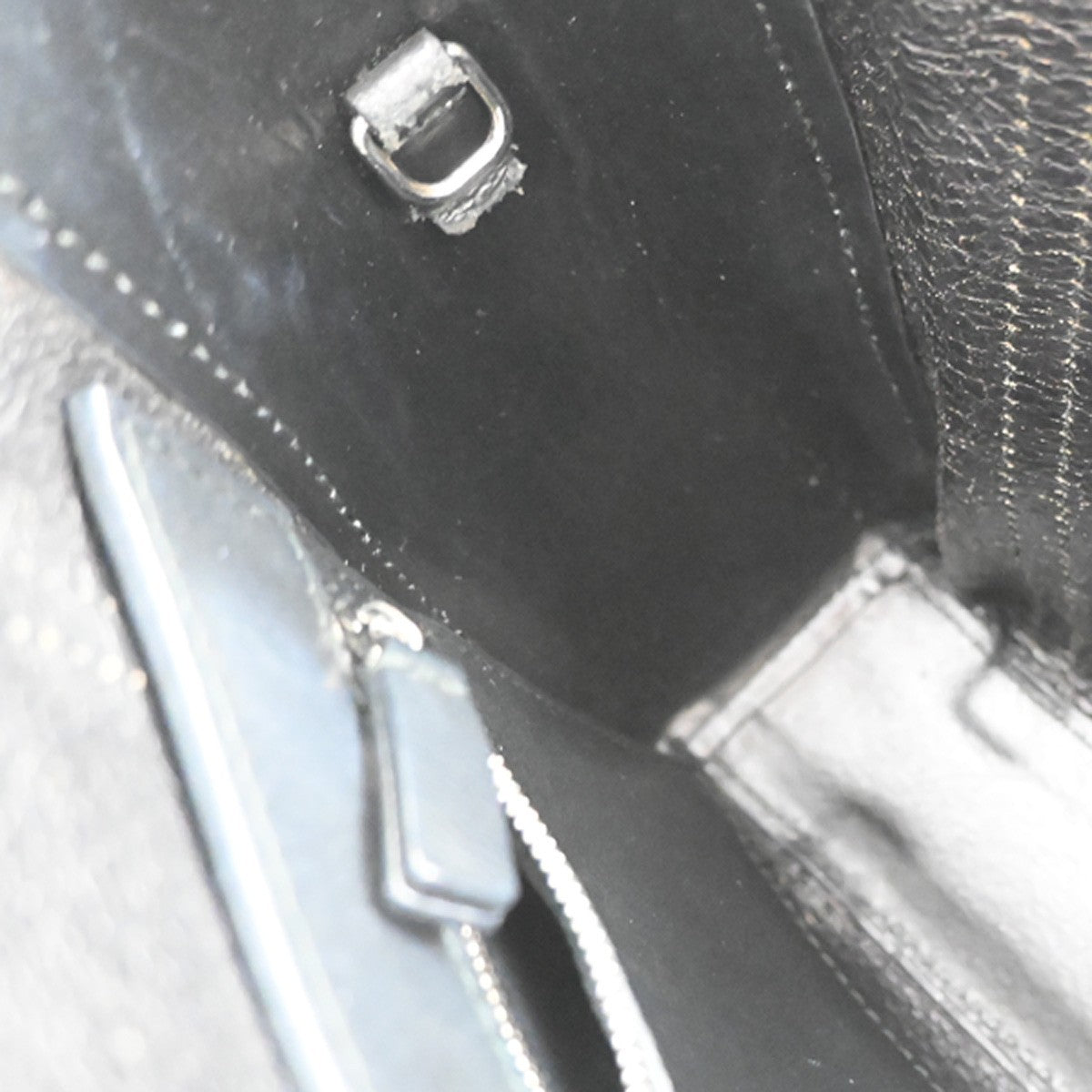 BALENCIAGA Logo Everyday Tote Hand Bag Leather Silver SHW 09CA906