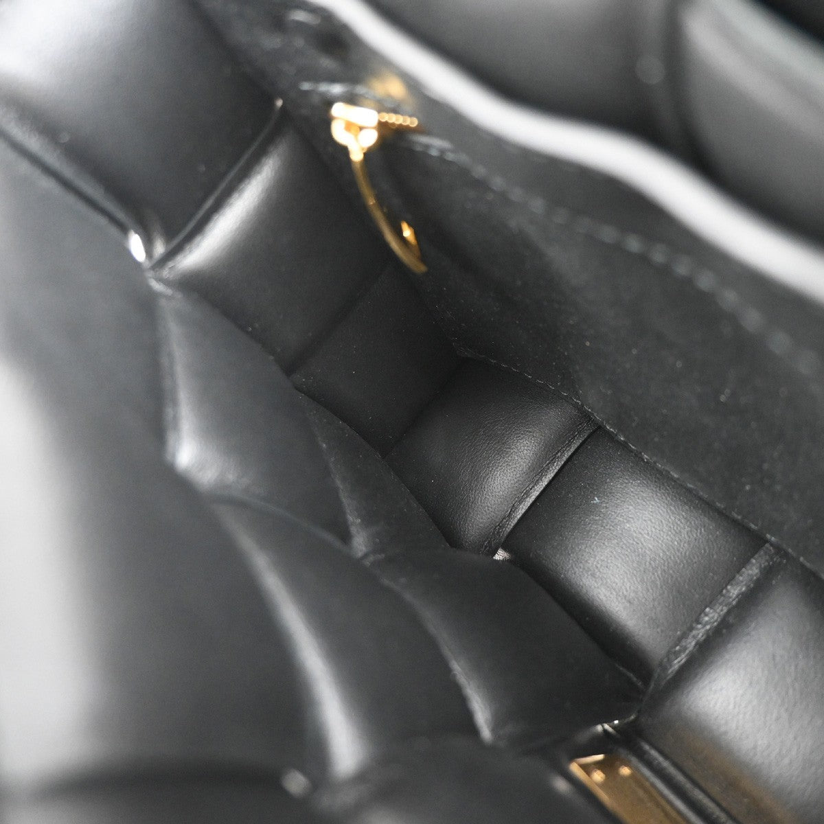 BOTTEGA VENETA Intrecciato Cassette 2Way Shoulder Bag Leather Black 684RP092