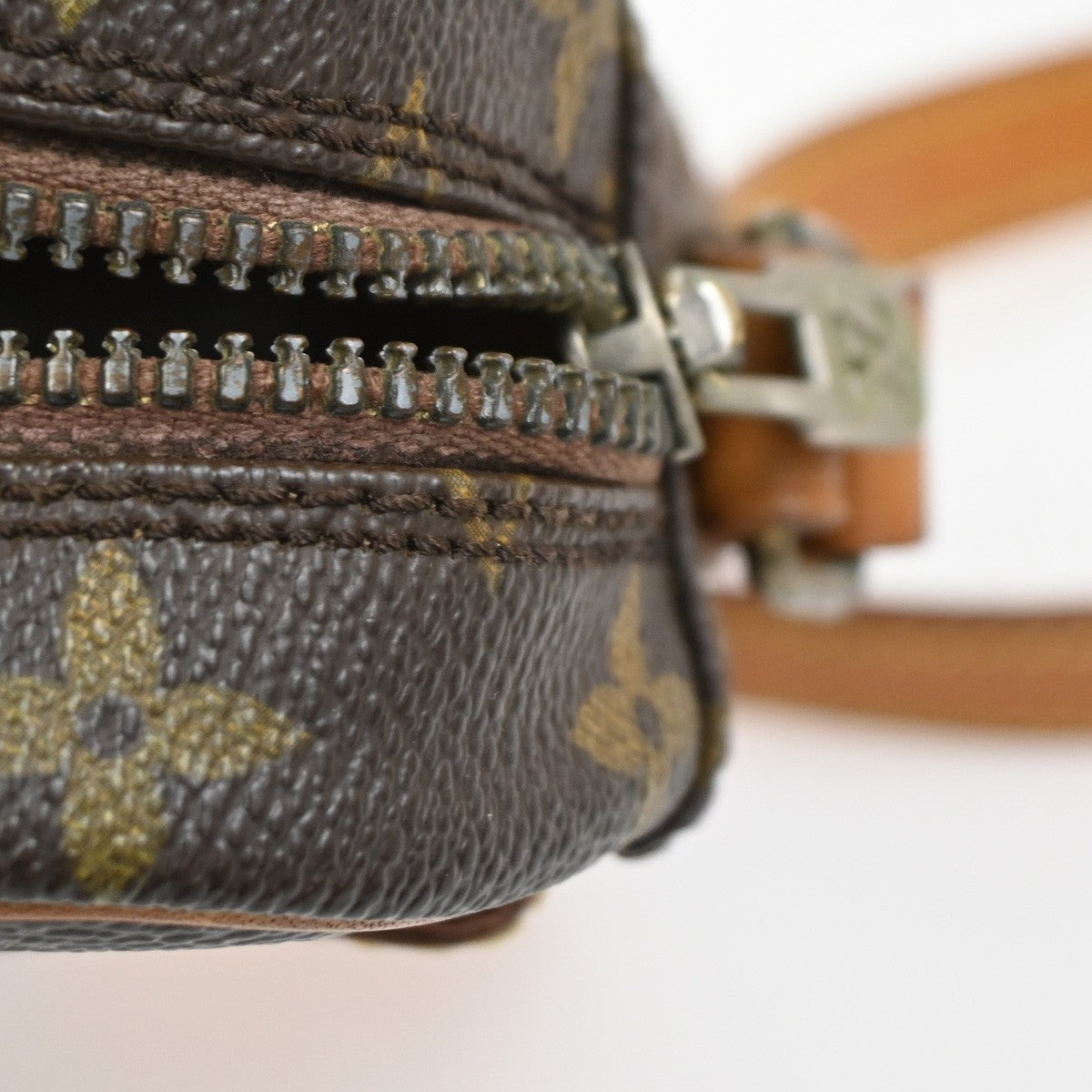 LOUIS VUITTON Trocadero 24 Shoulder Bag Monogram Leather Brown M51276 31CA955
