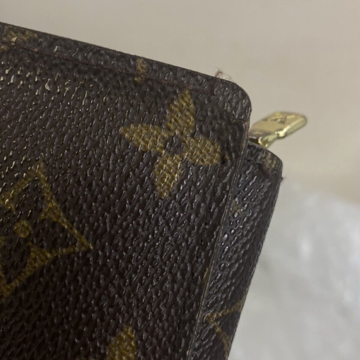 LOUIS VUITTON Porte Monnaie Billets Tresor Bifold Wallet Monogram M61730 04YB791