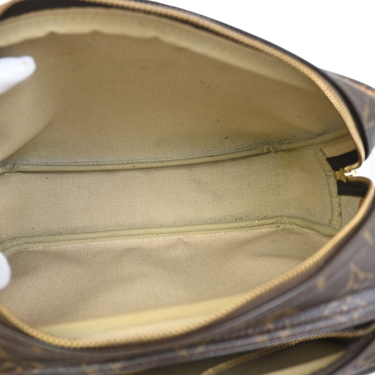 LOUIS VUITTON Reporter PM Crossbody Shoulder Bag Monogram Leather M45254 67EE752
