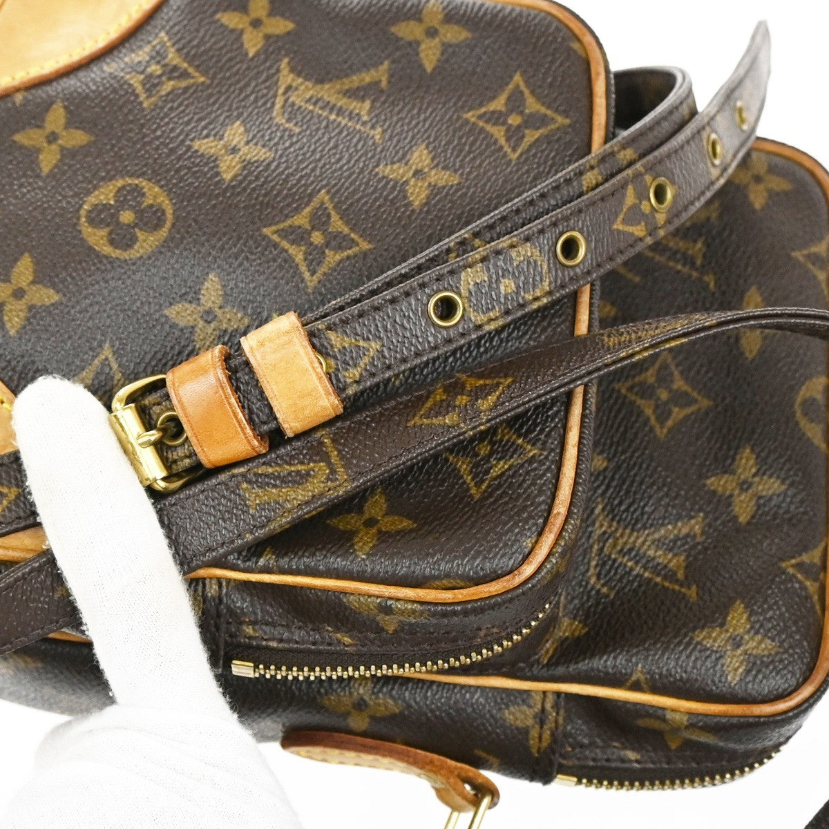 LOUIS VUITTON Amazon Crossbody Shoulder Bag Monogram Leather BN M45236 81CA071