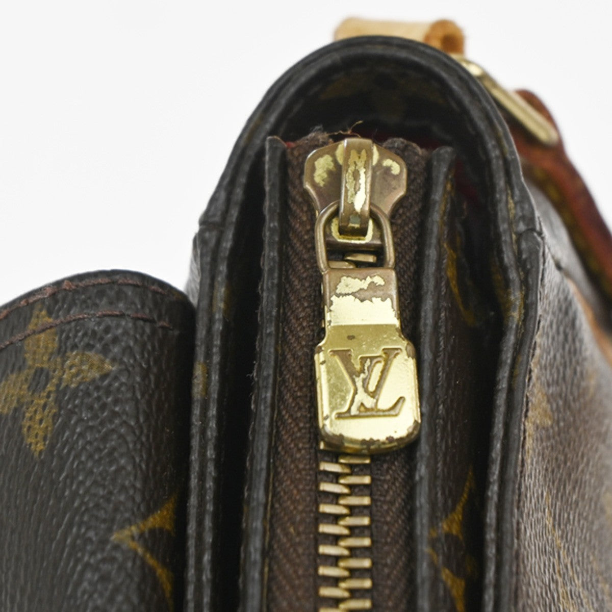 LOUIS VUITTON Viva Cite PM Shoulder Bag Monogram Leather Brown M51165 18KC701