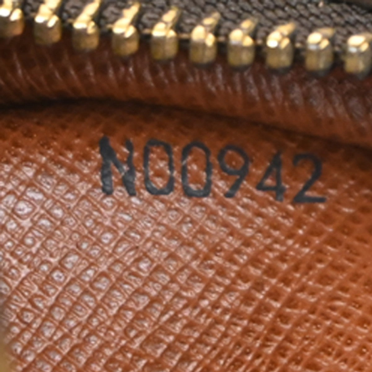 LOUIS VUITTON Trocadero 30 Shoulder Bag Monogram Leather Brown M51272 89TA340
