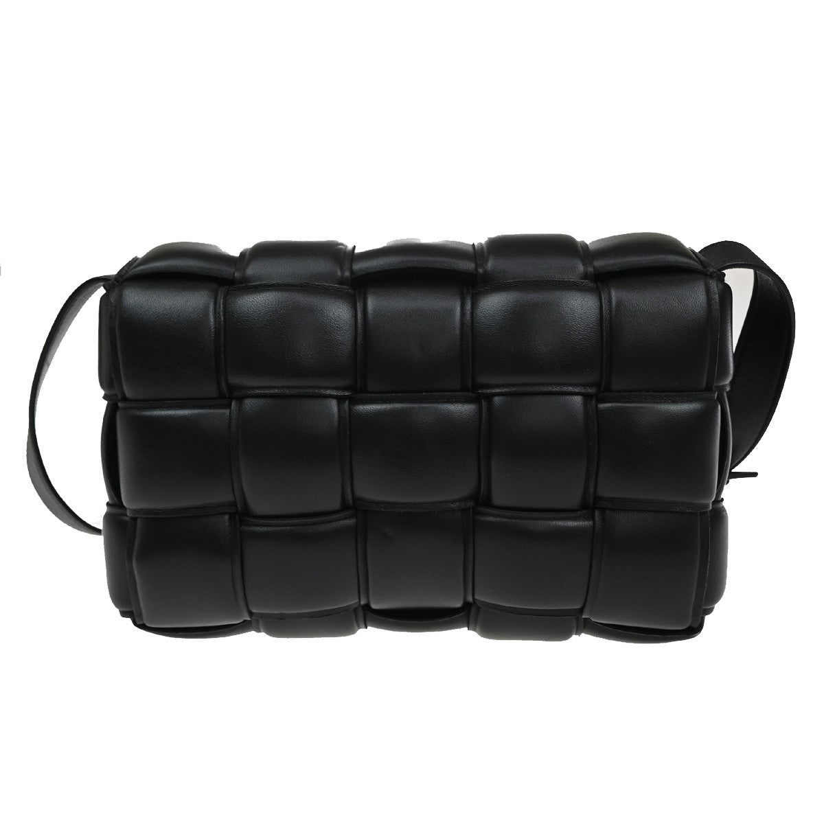 BOTTEGA VENETA Maxy Intrecciato Cassette Shoulder Bag Leather Black 689RL287