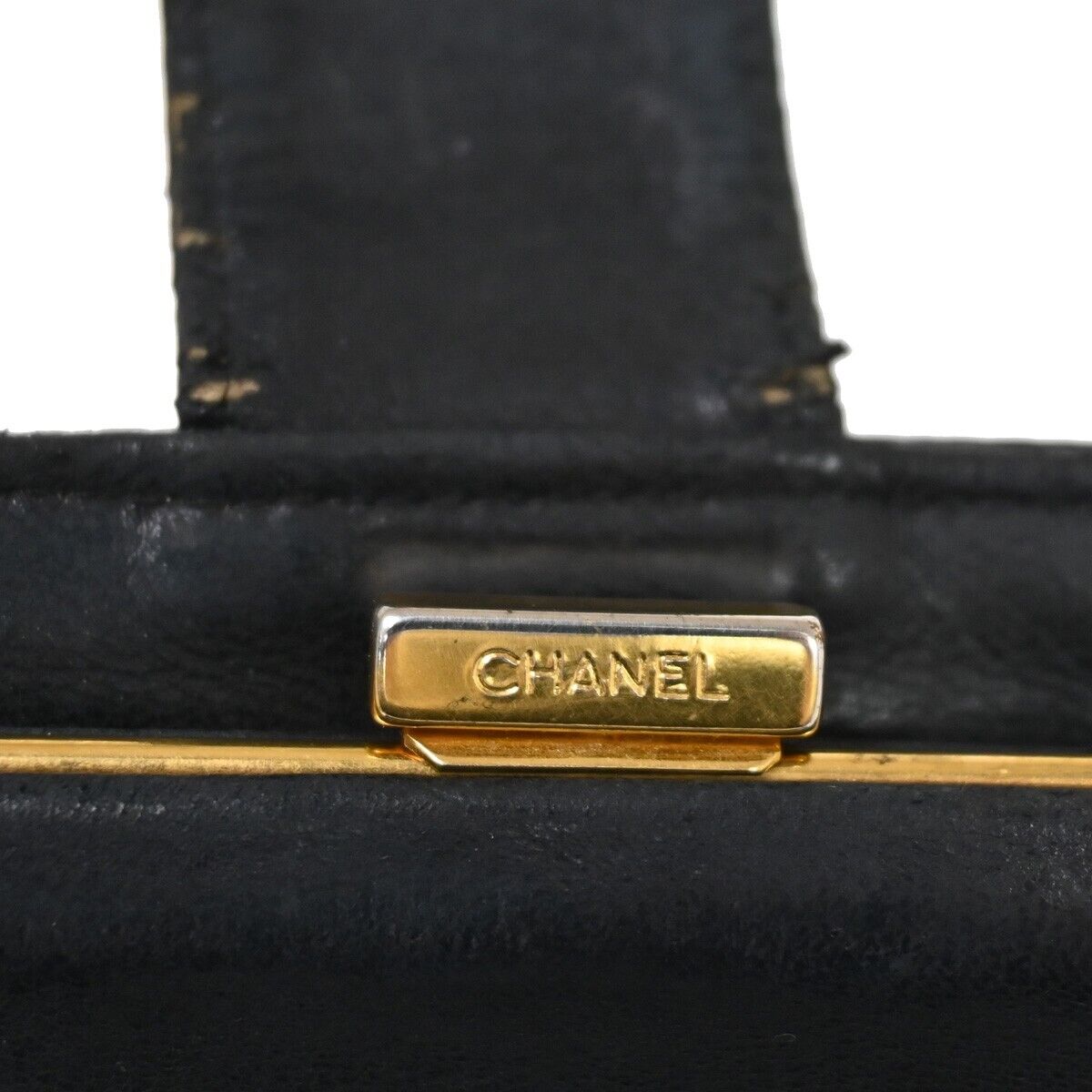 CHANEL CC Logo Long Bifold Wallet Purse Caviar Skin Leather Black GHW 04FA424