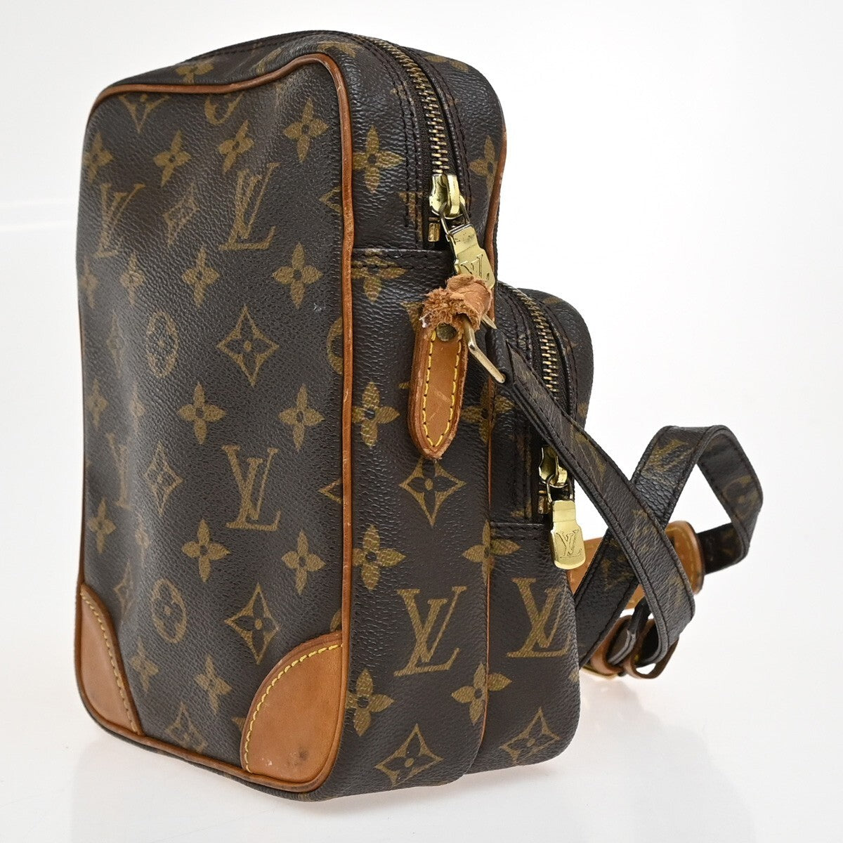 LOUIS VUITTON Amazon Crossbody Shoulder Bag Monogram Leather BN M45236 69EE168