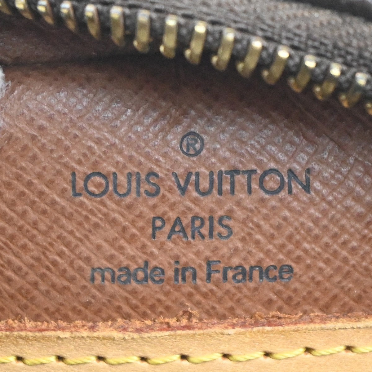 LOUIS VUITTON Blois Crossbody Shoulder Bag Monogram Leather Brown M51221 79MA412
