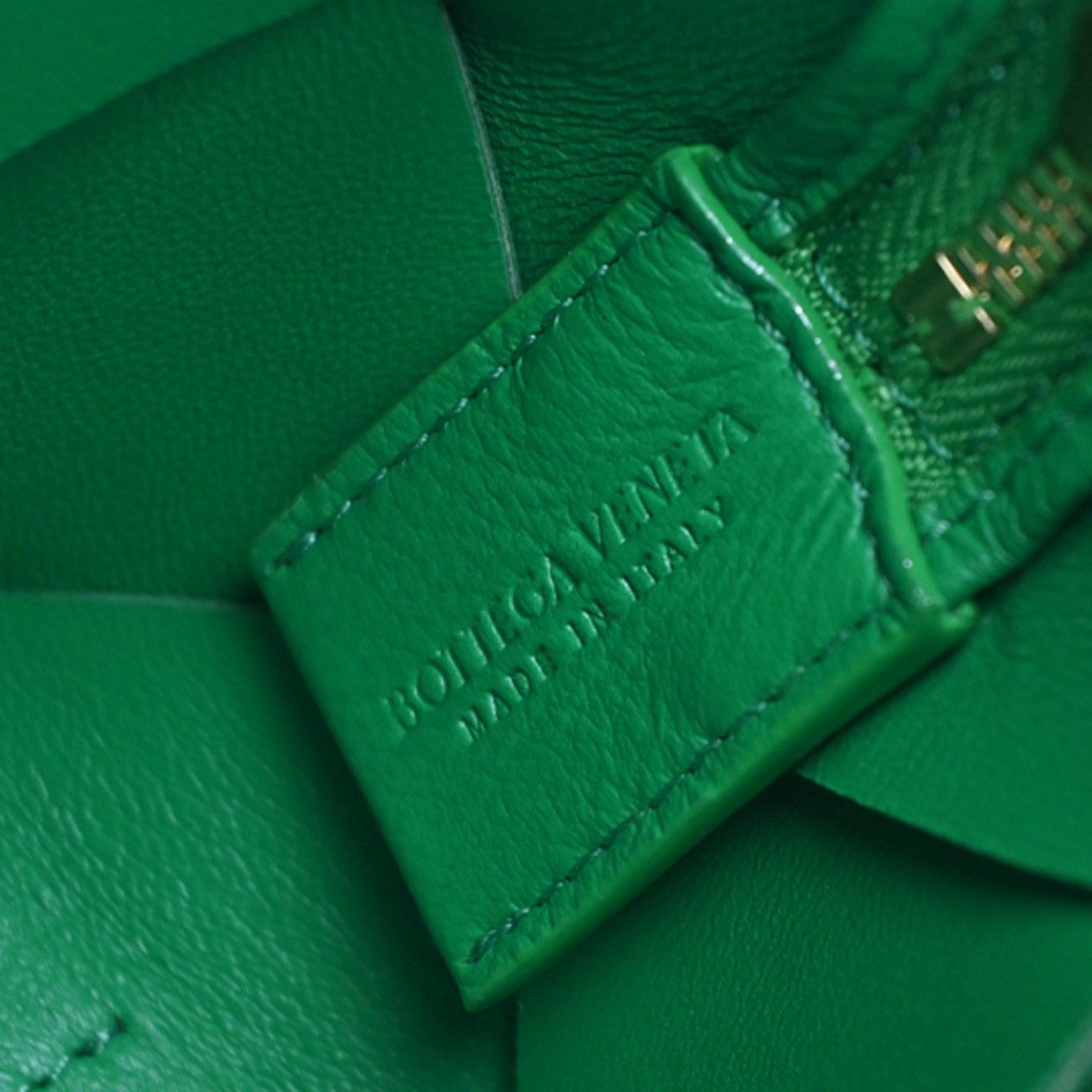 BOTTEGA VENETA Cassette Intrecciato Mini Shoulder Bag Leather Green GHW 27RP093