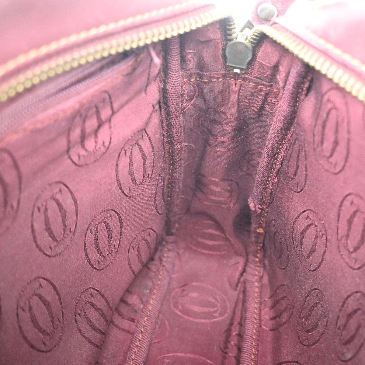 MUST DE CARTIER 2C Logo Mini Crossbody Shoulder Bag Leather Red GHW 66YJ144