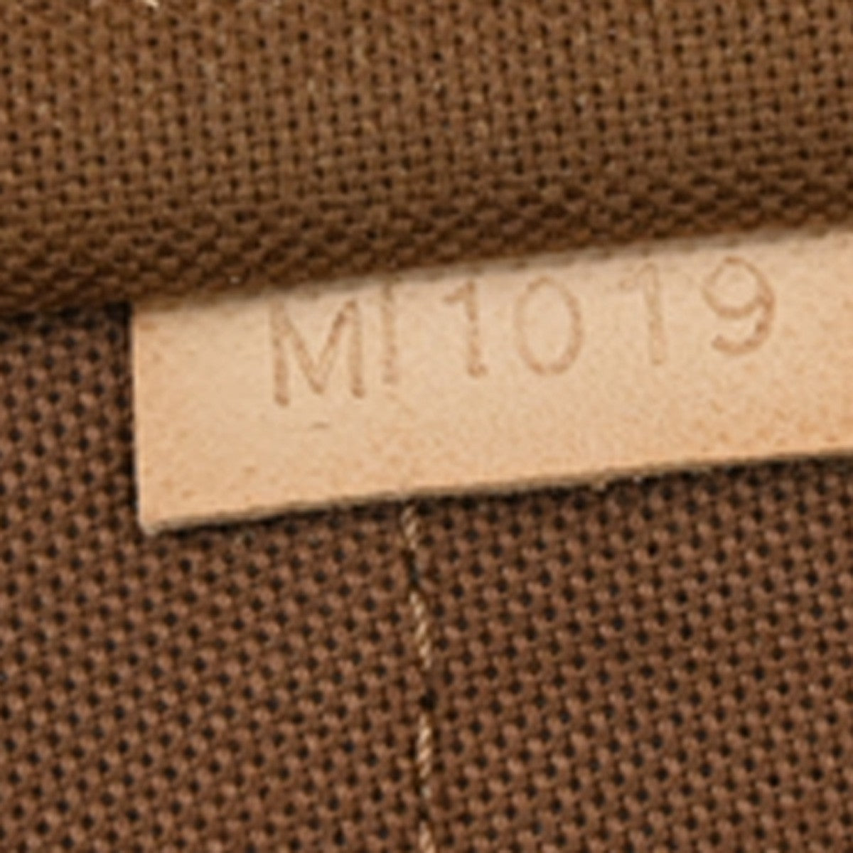 LOUIS VUITTON Montorgueil GM Shoulder Bag Monogram Leather Brown M95566 93KB514