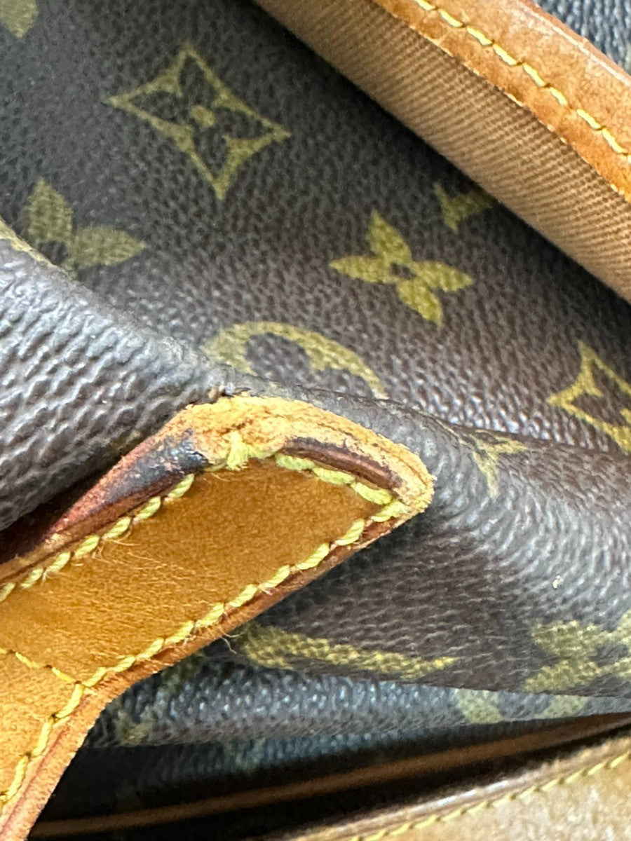 LOUIS VUITTON Saumur 35 Shoulder Bag Monogram Leather BN France M42254 80CA880