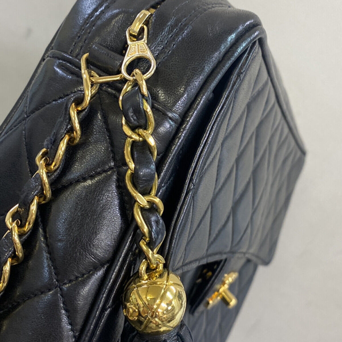 CHANEL CC Matelasse Tassel Chain Shoulder Bag Leather GHW BK Vintage 328RJ942