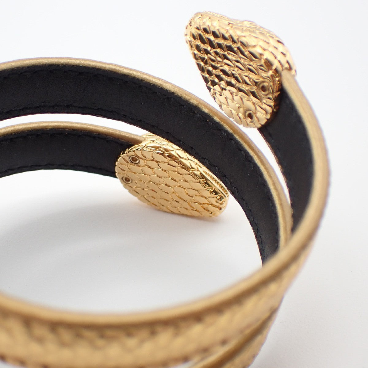 BVLGARI Serpenti Forever Bracelet Twin Head Snake Leather Gold 31RL245