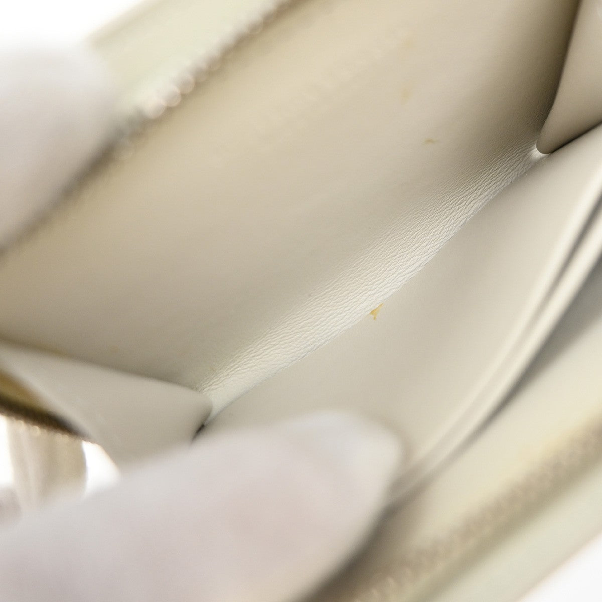 BOTTEGA VENETA Logo Intrecciato Compact Zipper Wallet Leather White 39EG240
