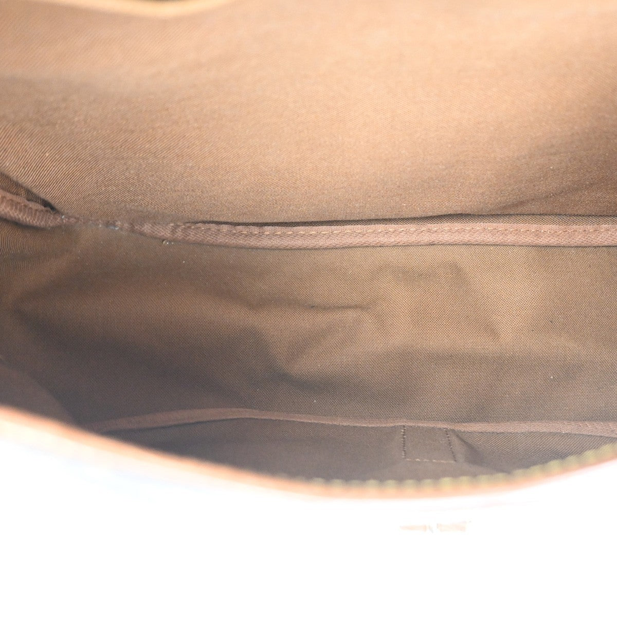LOUIS VUITTON Saumur 35 Shoulder Bag Monogram Leather BN France M42254 86TA549