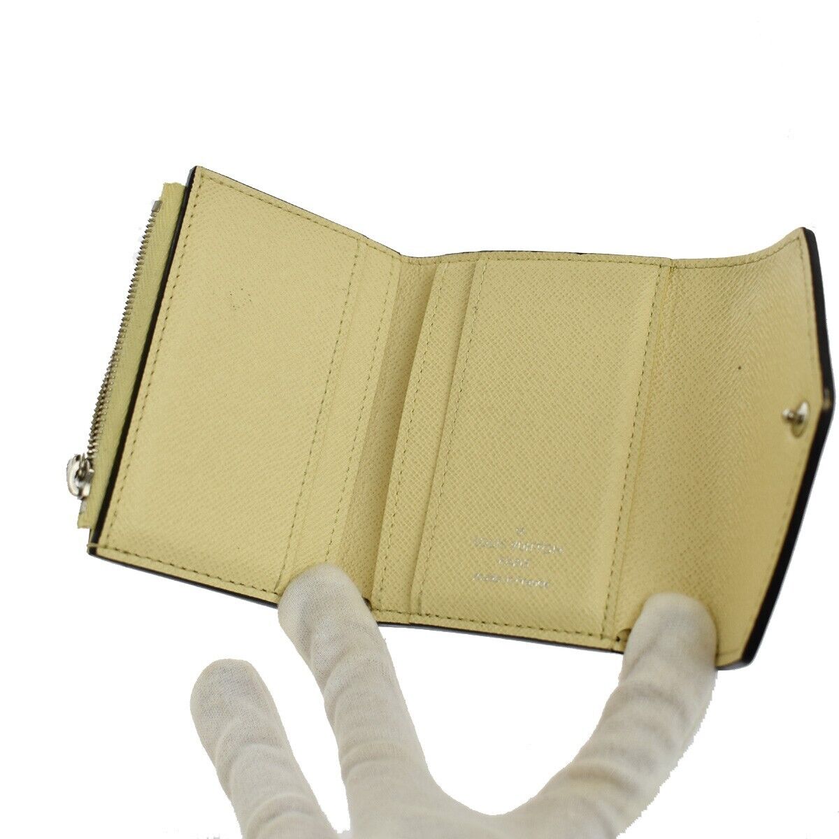 LOUIS VUITTON Portefeuille Zoe Mini Trifold Wallet Purse LV Pop M68673 88YD092