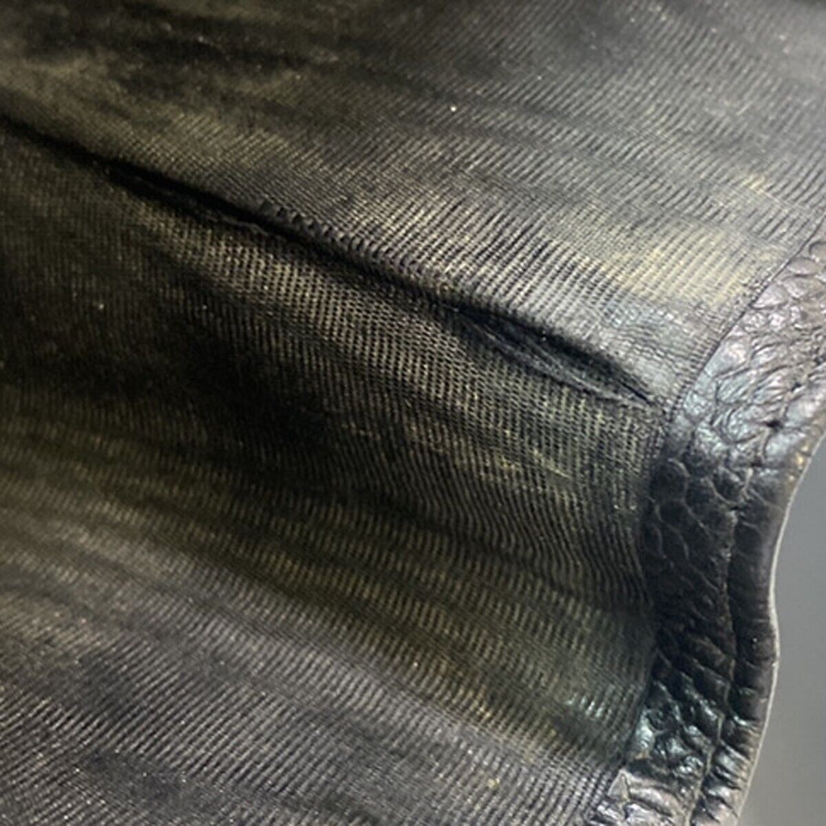 CHANEL CC Logo Compact Wallet Grained Calfskin Leather Black GHW France 87RK702