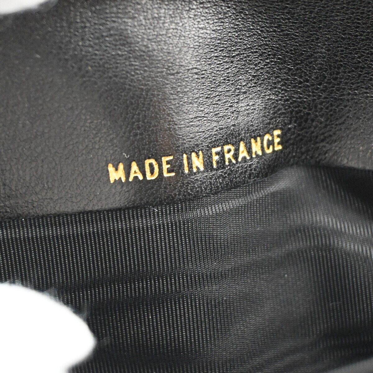 CHANEL CC LOGO Long Bifold Wallet Purse Caviar Skin Leather Black France 11RJ691