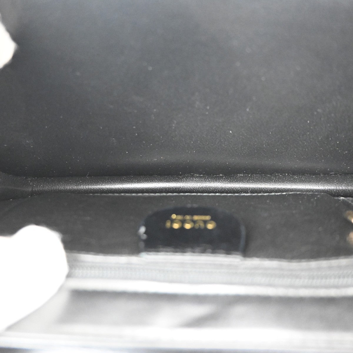 GUCCI LOGO Flap One Shoulder Hand Bag Leather Black GHW Italy 67KD073