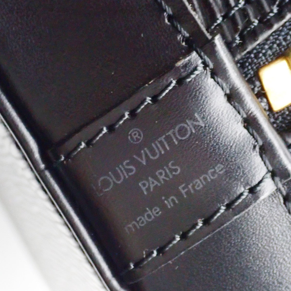 LOUIS VUITTON LV Alma Hand Bag Epi Leather Noir Black Gold France M52142 10AA197