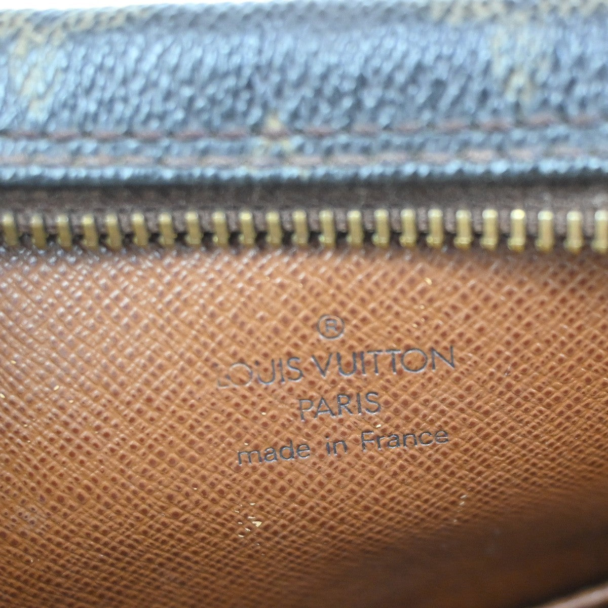 LOUIS VUITTON Amazon Crossbody Shoulder Bag Monogram Leather BN M45236 80KC694
