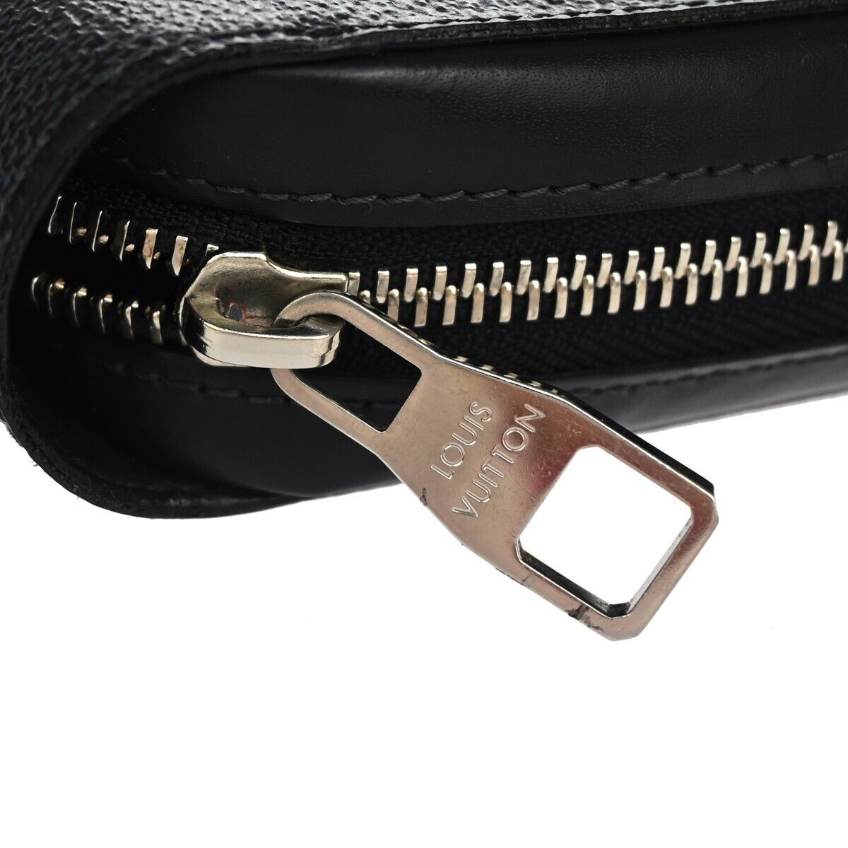 LOUIS VUITTON Zippy XL Long Bifold Wallet Damier Cobalt Leather N41590 14RH322