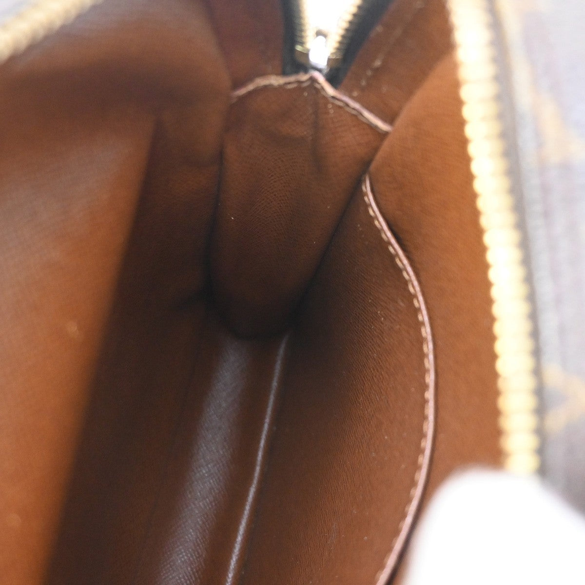 LOUIS VUITTON Amazon Crossbody Shoulder Bag Monogram Leather BN M45236 86CA743
