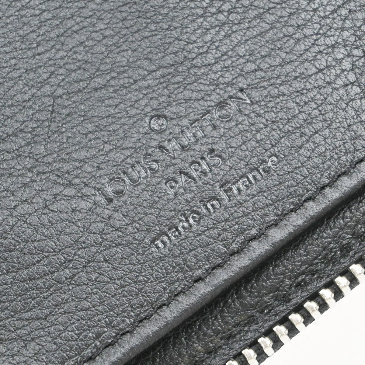 LOUIS VUITTON Vertical Long Zippy Wallet Bifold Taurillon Black M58412 33KP080