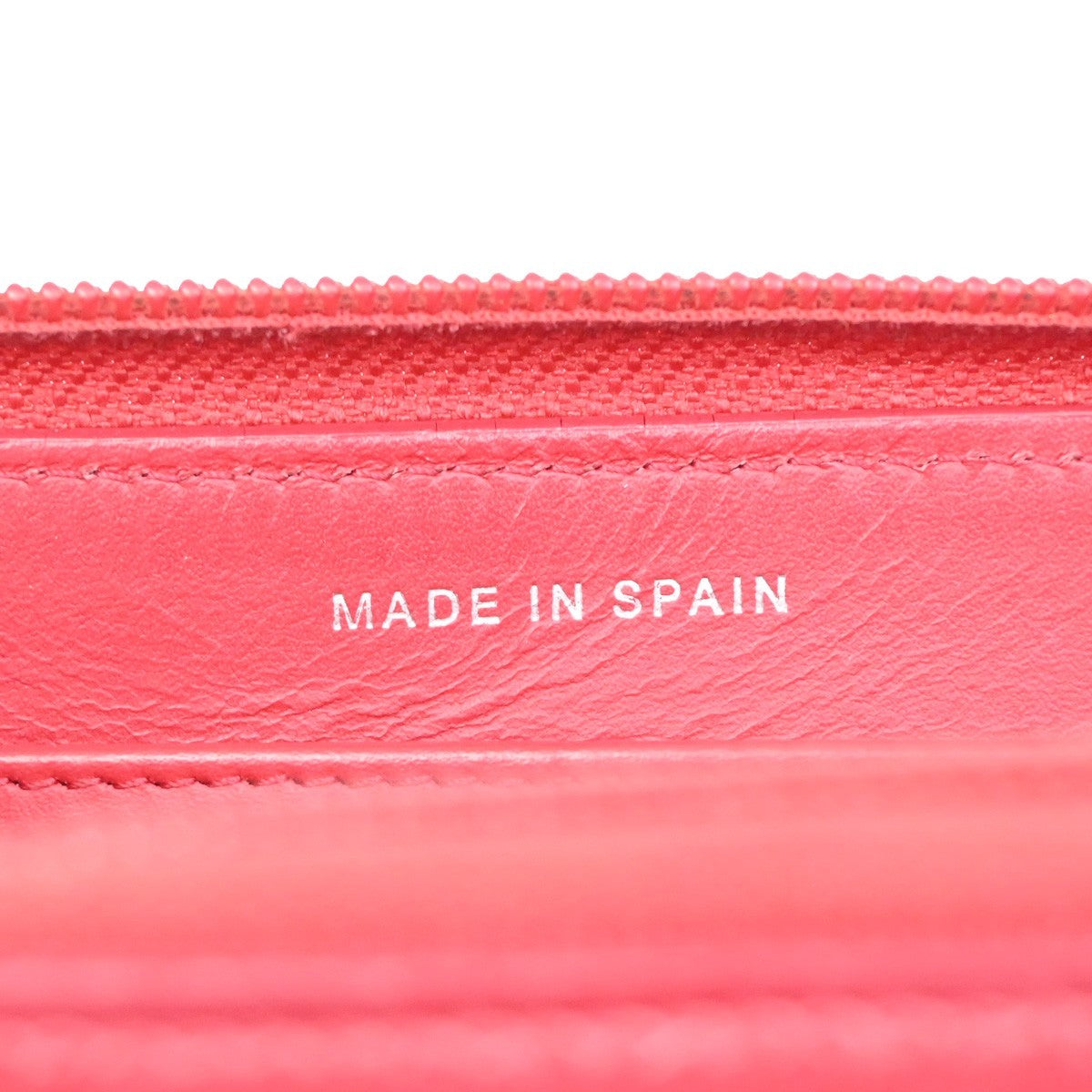 CHANEL CC Logo Zipper Around Wallet Grained Calfskin Leather Red SHW 35YH792