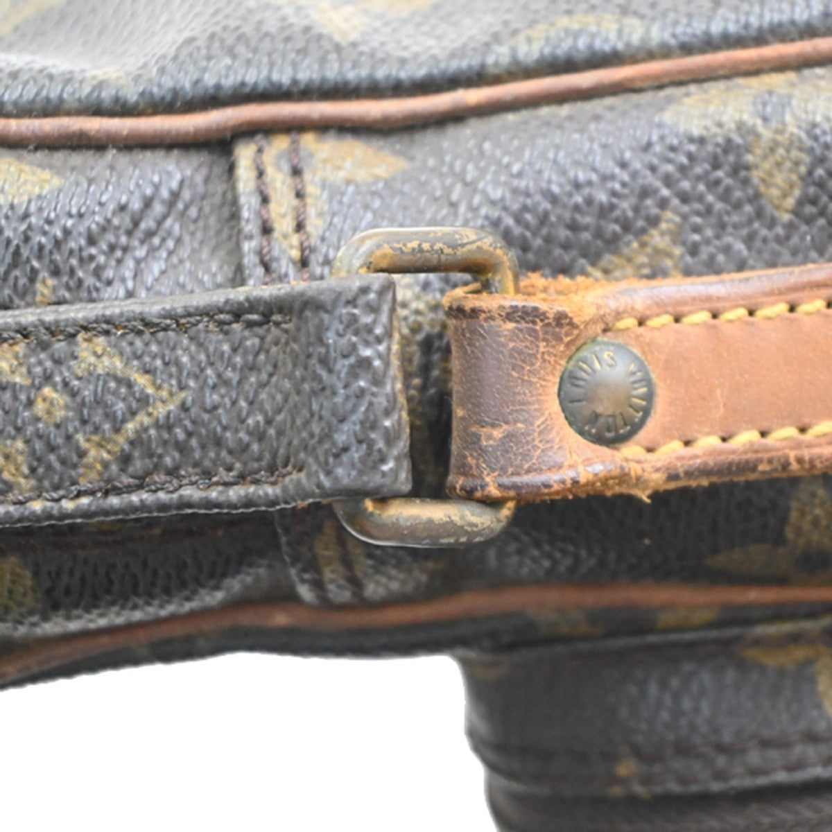 LOUIS VUITTON Amazon Crossbody Shoulder Bag Monogram Leather BN M45236 67PA081