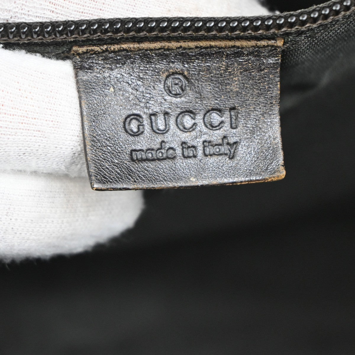 GUCCI GG  Pattern Shoulder Bag GG Supreme Leather Beige SHW 04KB623