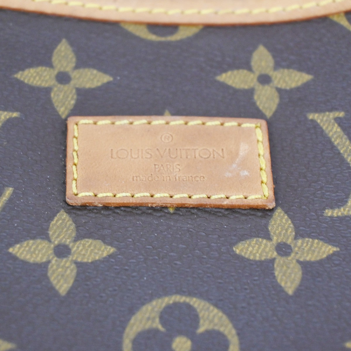 LOUIS VUITTON Saumur 35 Shoulder Bag Monogram Leather BN France M42254 73TA600