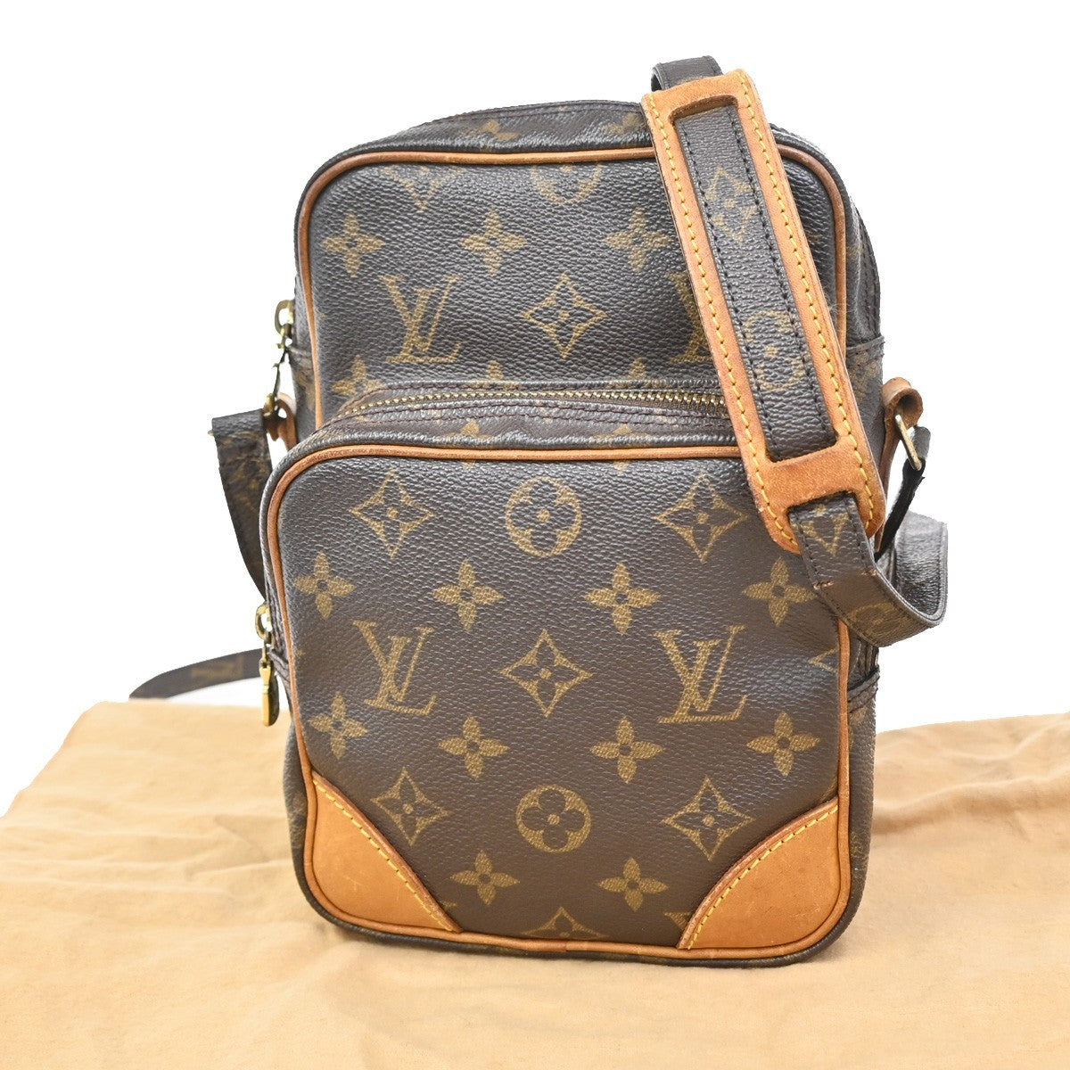 LOUIS VUITTON Amazon Crossbody Shoulder Bag Monogram Leather BN M45236 30FC157