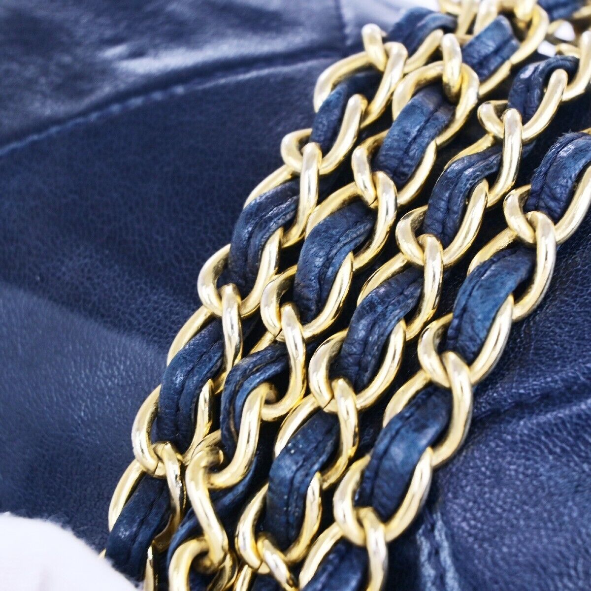 CHANEL Matelasse Tassel Chain Mini Shoulder Bag Leather Navy Vintage 660RK687