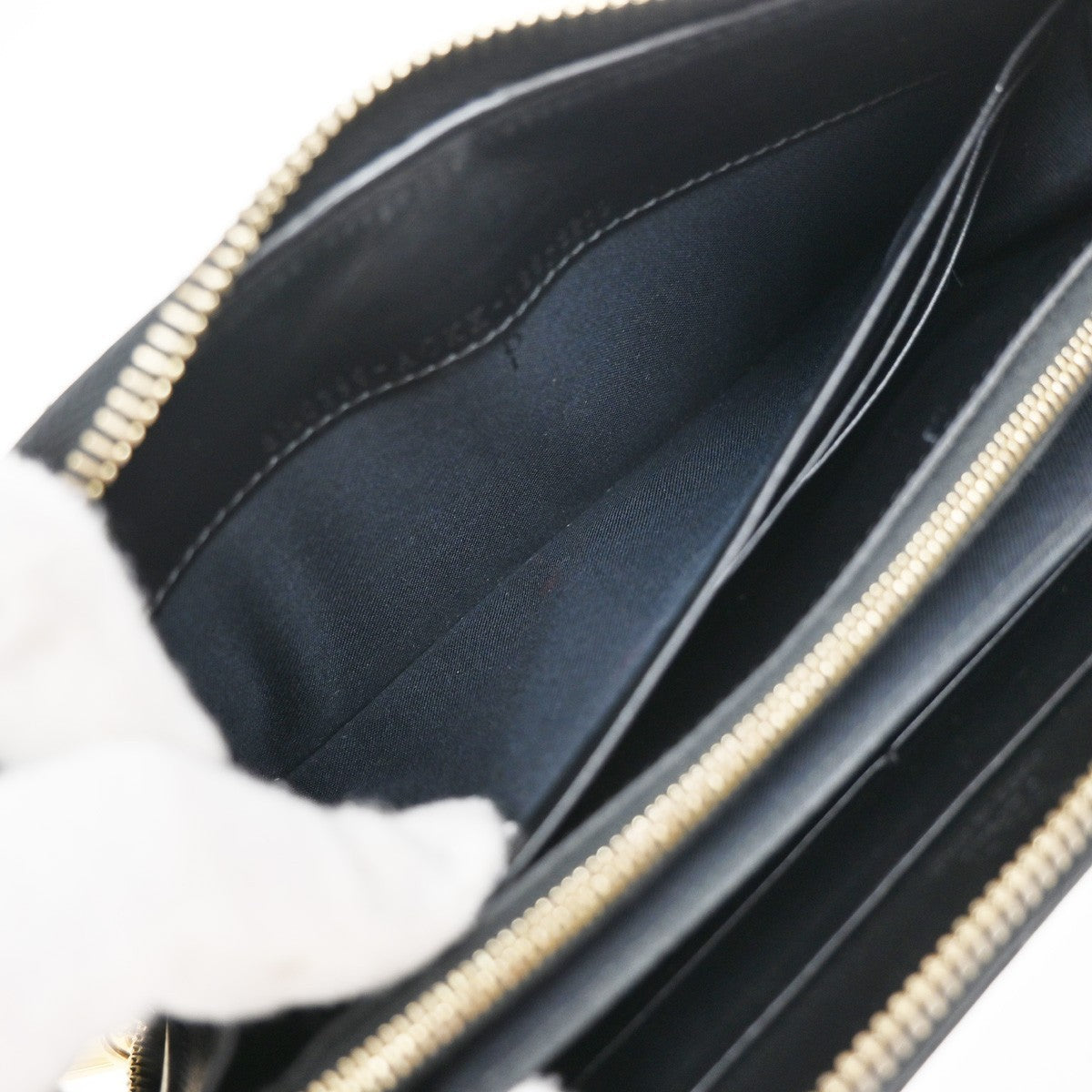 FENDI Logo F is Fendi Zipper Long Around Wallet Leather Black Italy 61KP191