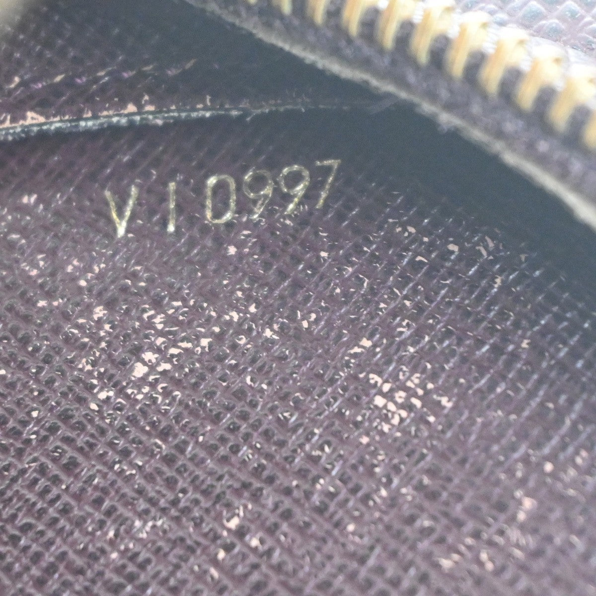 38.Live LOUIS VUITTON Baikal Hand Bag Taiga Leather Acajou M30186 02MA157