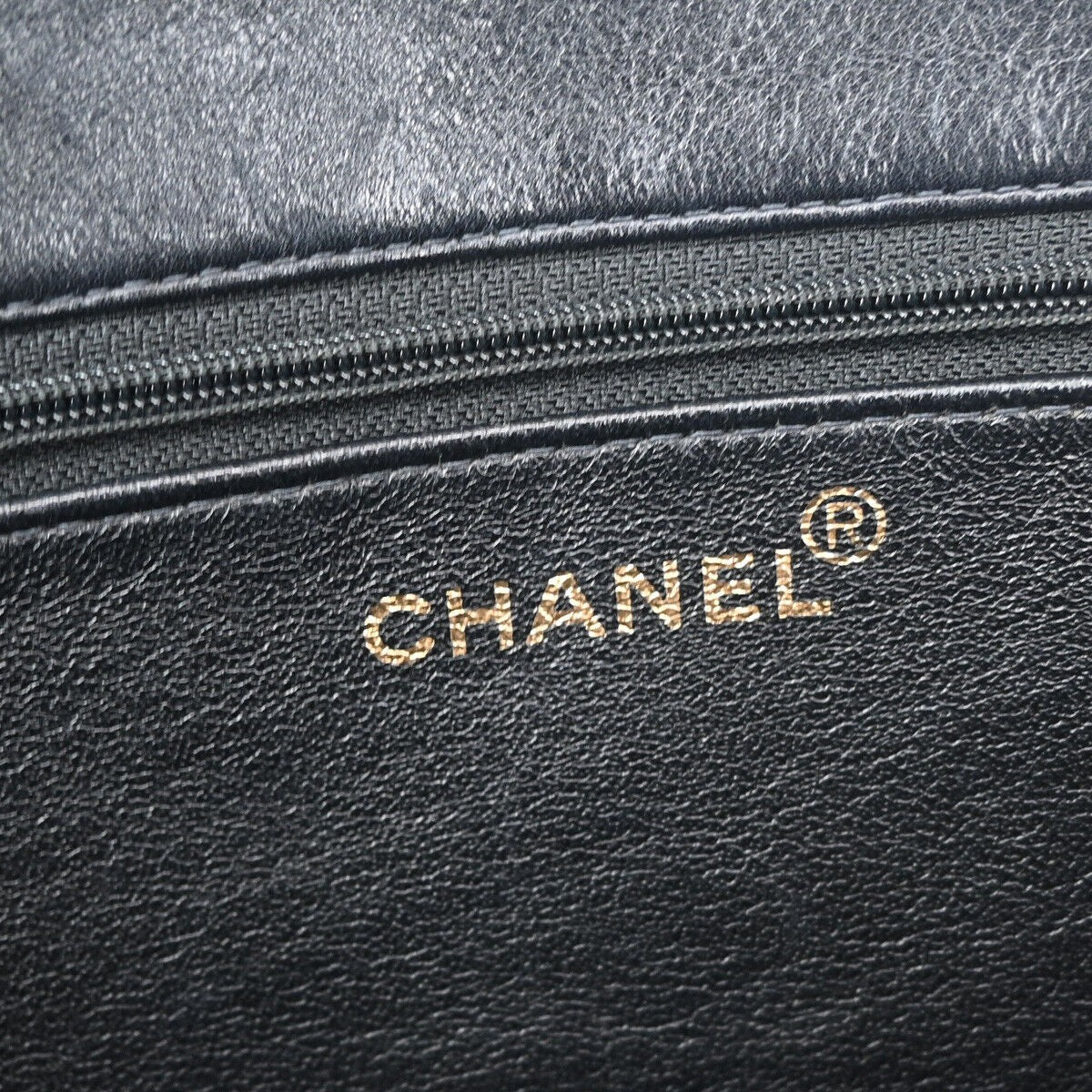 CHANEL CC Logo Chain Shoulder Tote Bag Leather BK GHW France Vintage 649RJ851