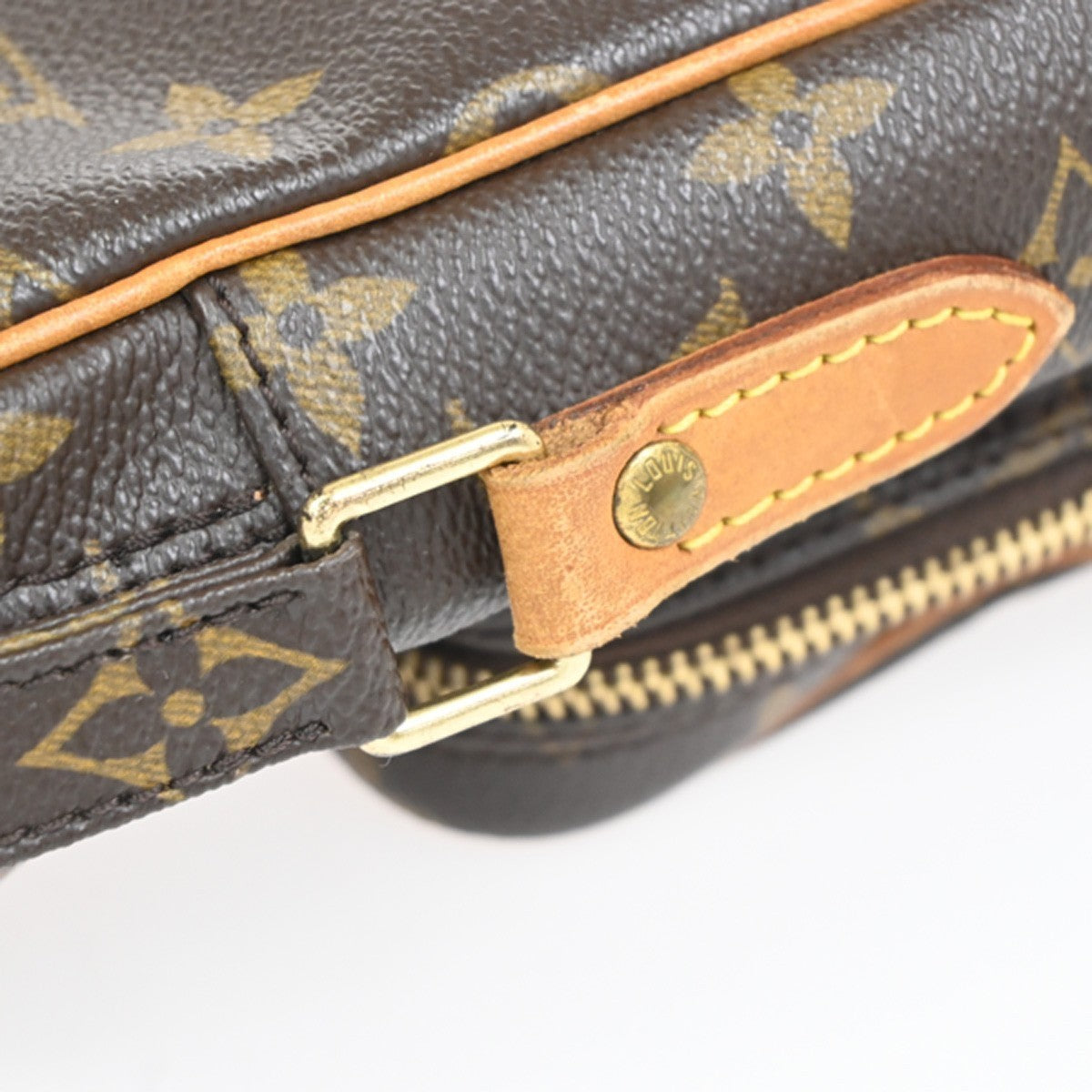 LOUIS VUITTON Amazon Crossbody Shoulder Bag Monogram Leather BN M45236 89CA705