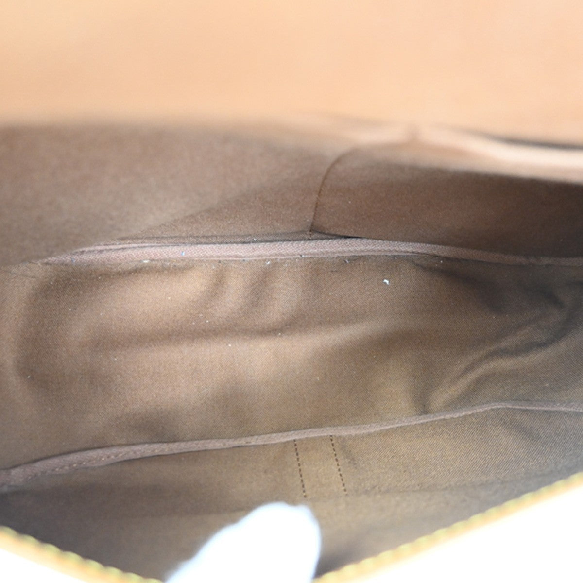 LOUIS VUITTON Saumur 35 Shoulder Bag Monogram Leather BN France M42254 74KC830