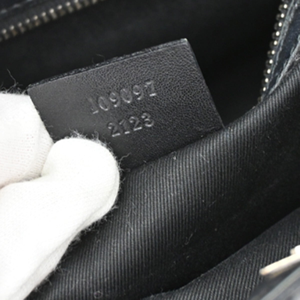 GUCCI Logo GG Pattern Cross Body Shoulder Bag Canvas Leather Black Italy 80EE311