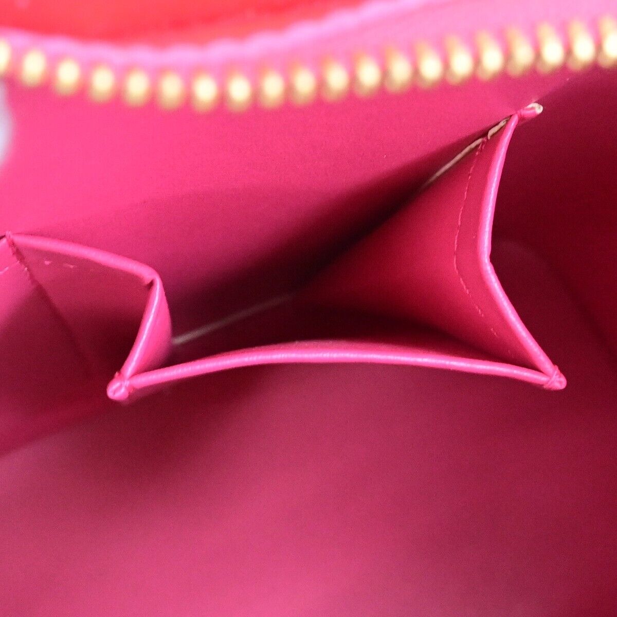 LOUIS VUITTON Houston Shoulder Bag Monogram Vernis Fuchsia Pink M91219 11FB190